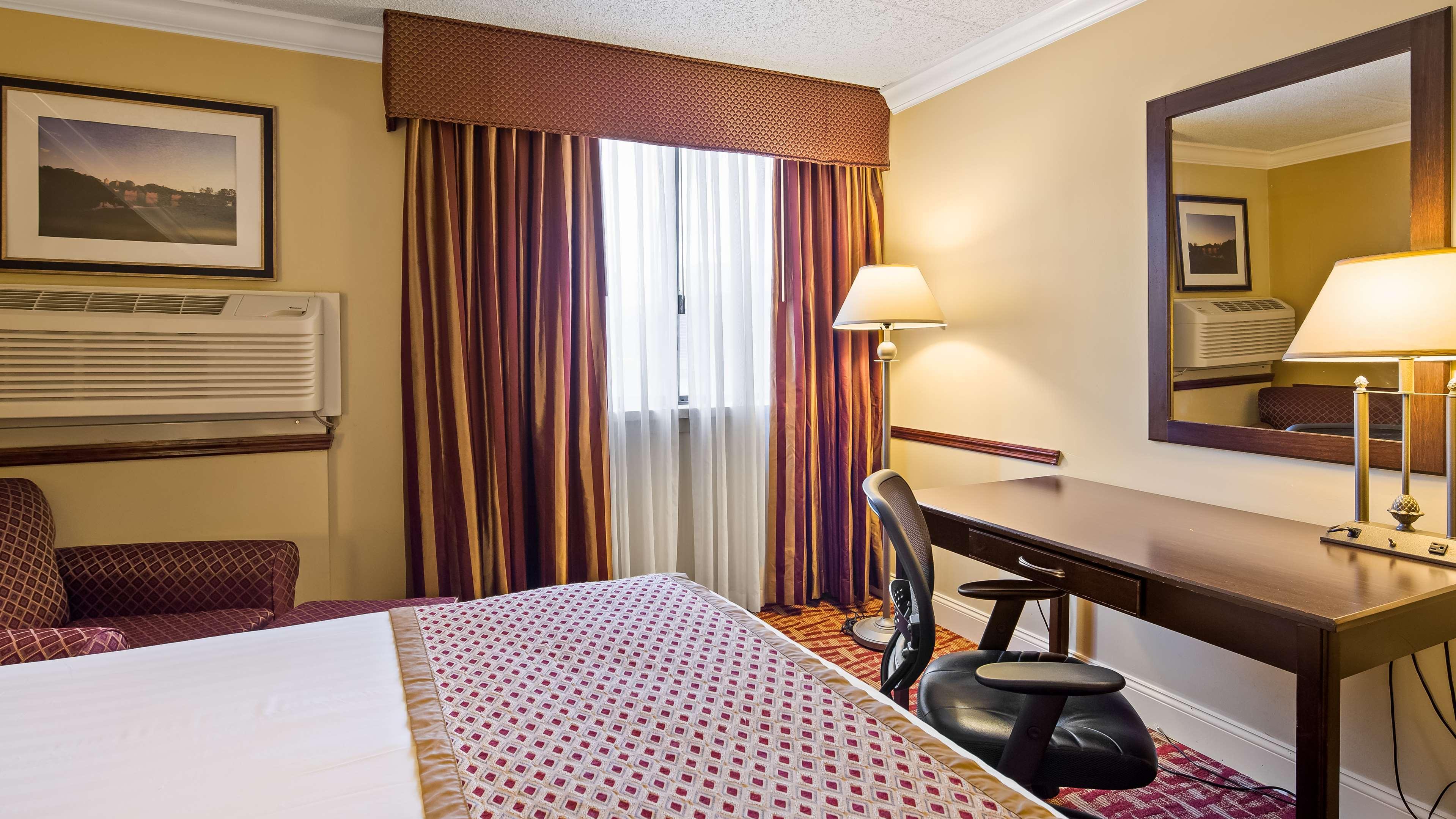 Best Western Plus Wilkes Barre Center City Екстер'єр фото