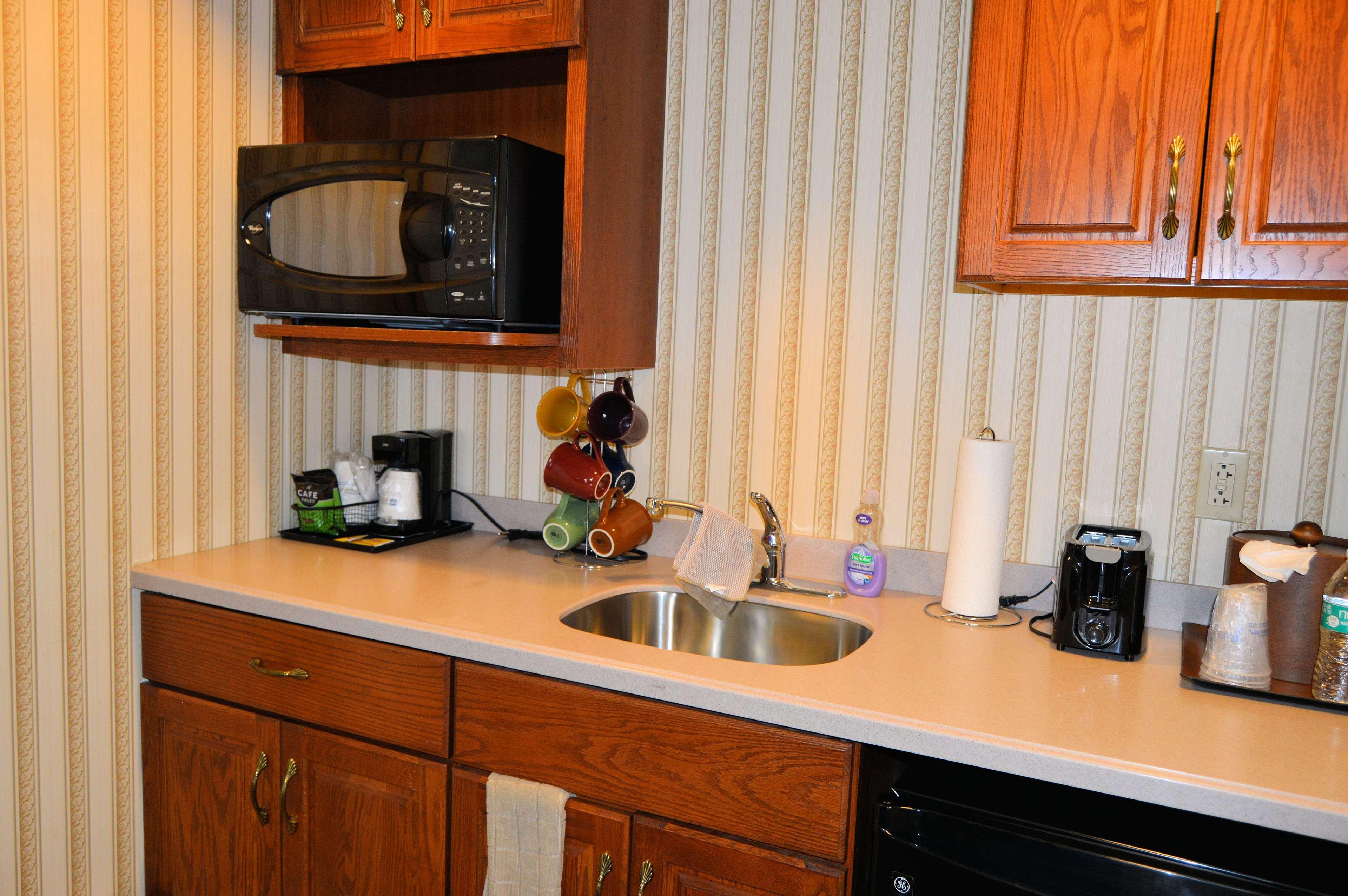 Best Western Plus Wilkes Barre Center City Екстер'єр фото
